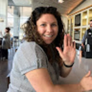 Meet your Posher, Casey